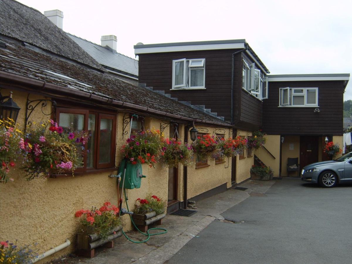 Borderers Inn Brecon Exterior photo